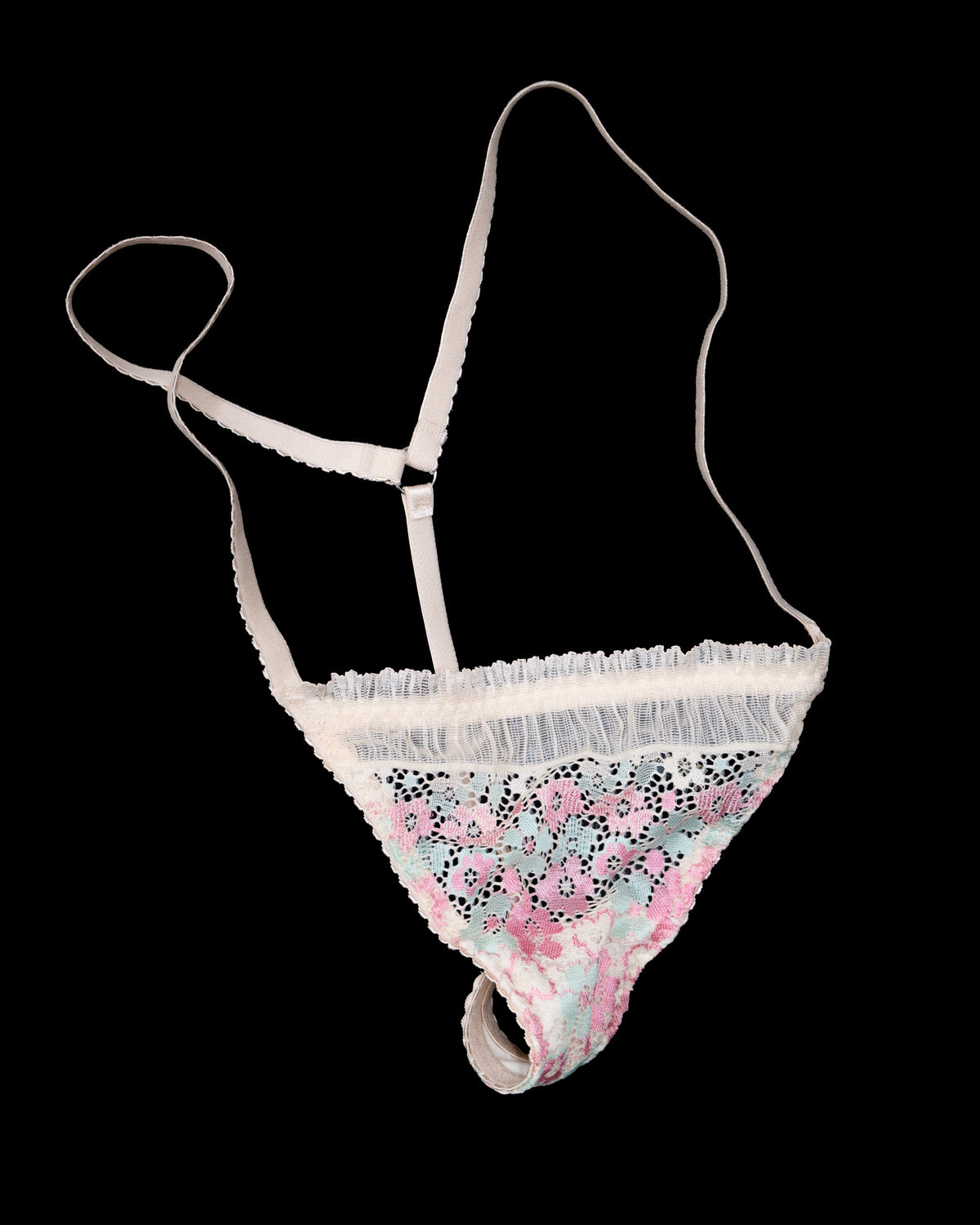 Tenera - V String