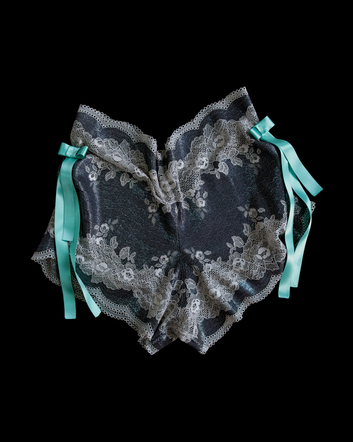Tiffany Culottes Shorts by Dolce Amore Intimo, handmade Italian lingerie shorts with a romantic, vintage-inspired silhouette.